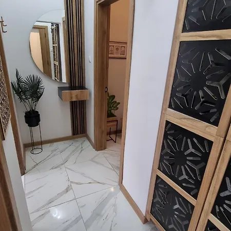 Apartment студио за двама с паркинг-център,морска градина,плаж - Mood Vibes Varna