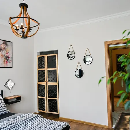 Apartament за двама с паркинг-център,морска градина,плаж - Mood Vibes Warna